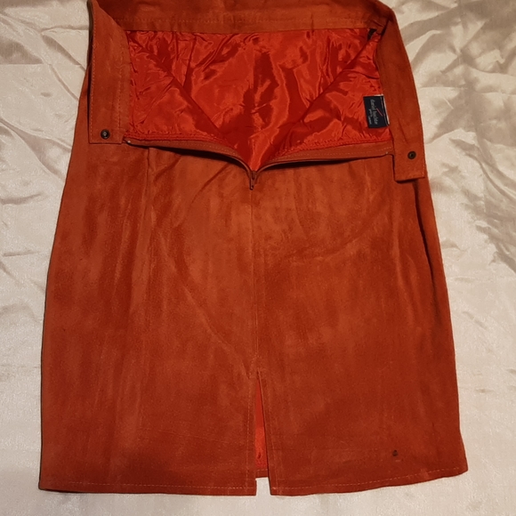 Vintage danielhechterparis Skirt - Picture 2 of 4